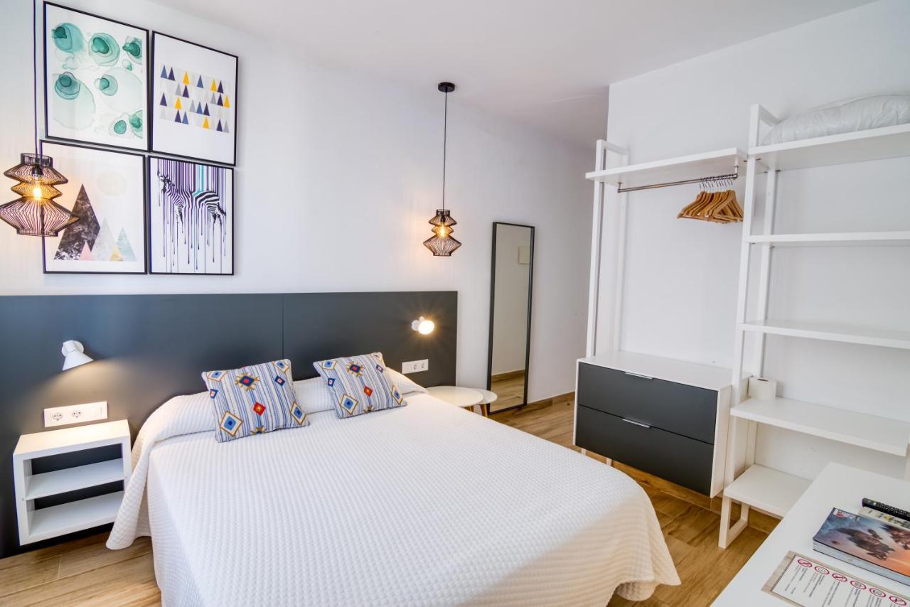 Hostal La Isla 마혼 외부 사진