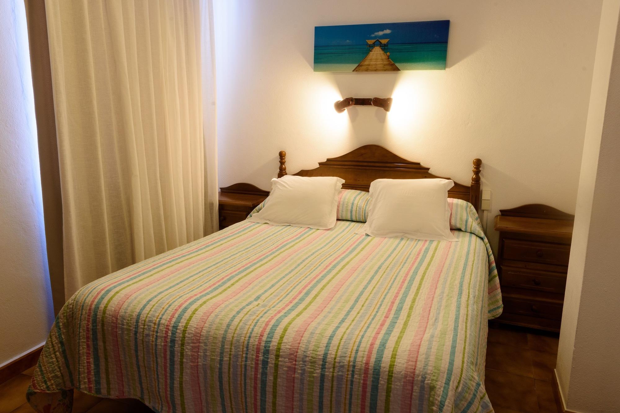 Hostal La Isla 마혼 외부 사진