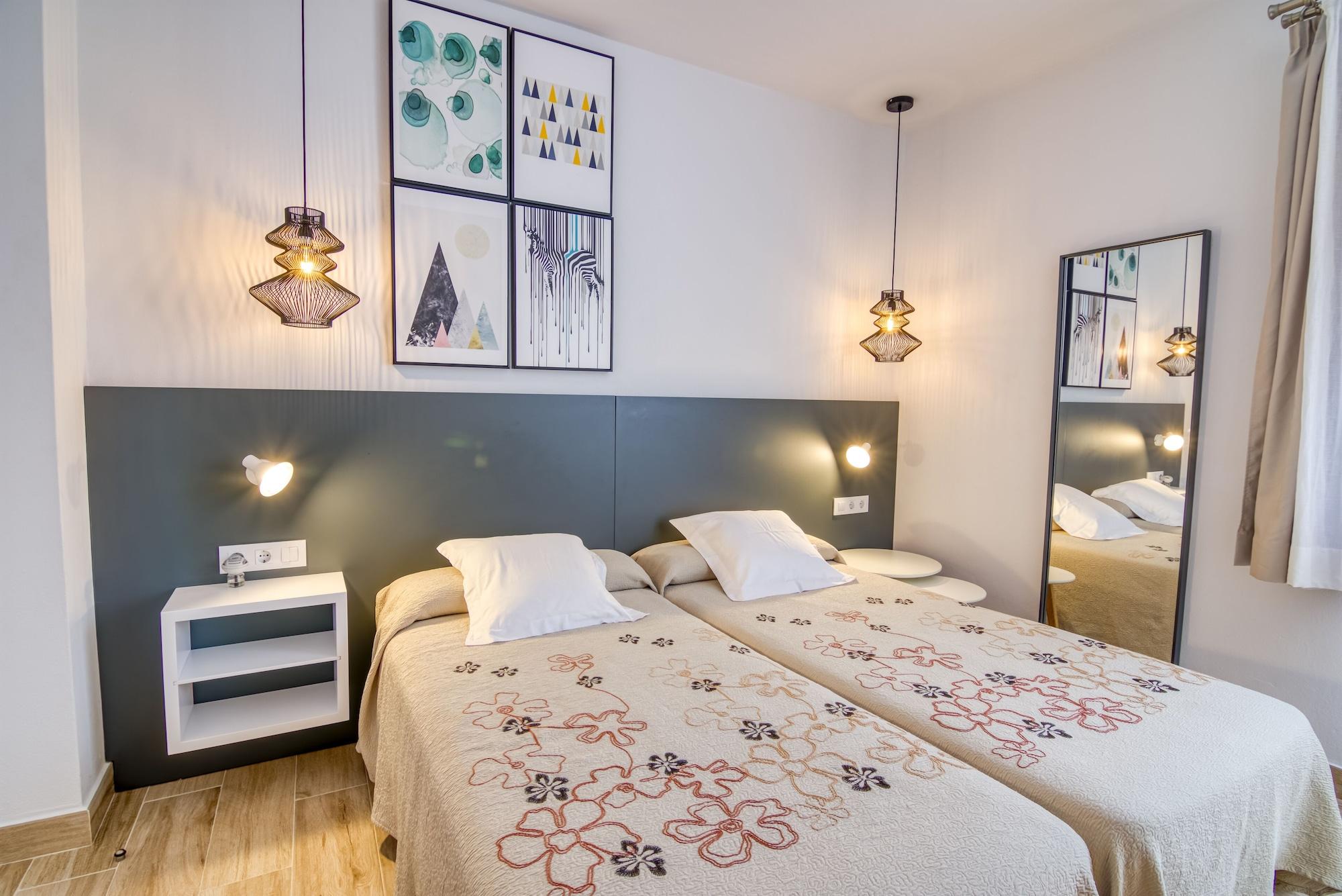Hostal La Isla 마혼 외부 사진