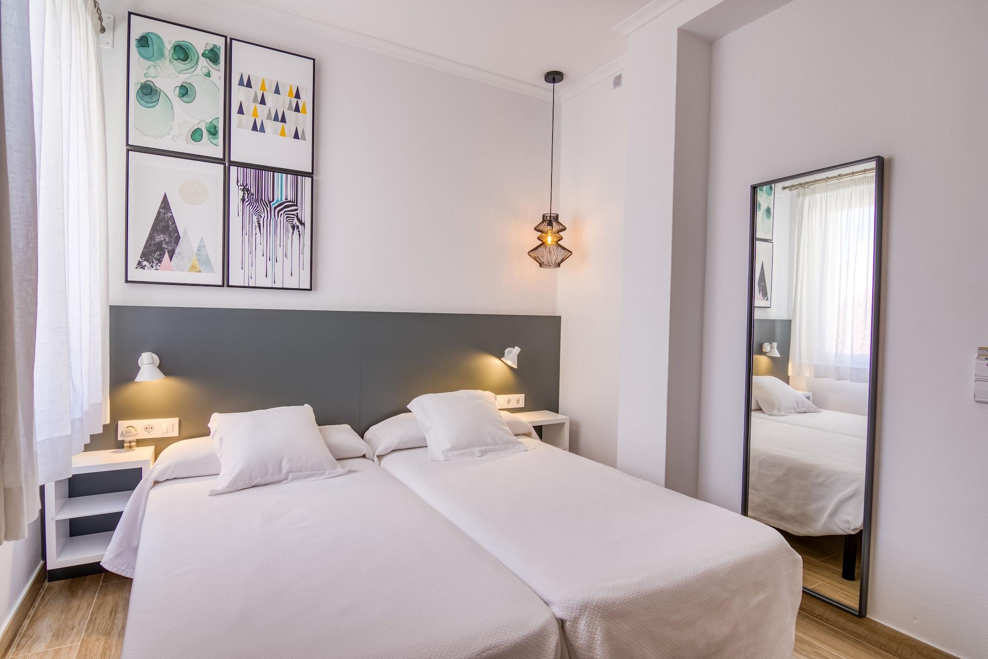 Hostal La Isla 마혼 외부 사진